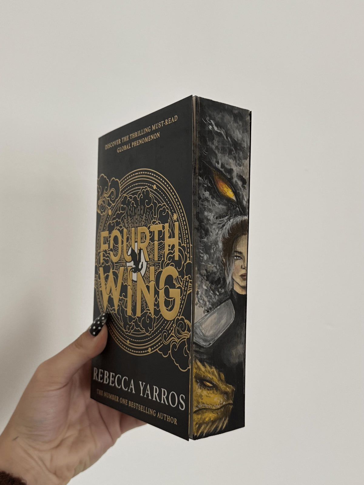 Fourth Wing Hand-Painted Edges Paperback: Violet and Dragons